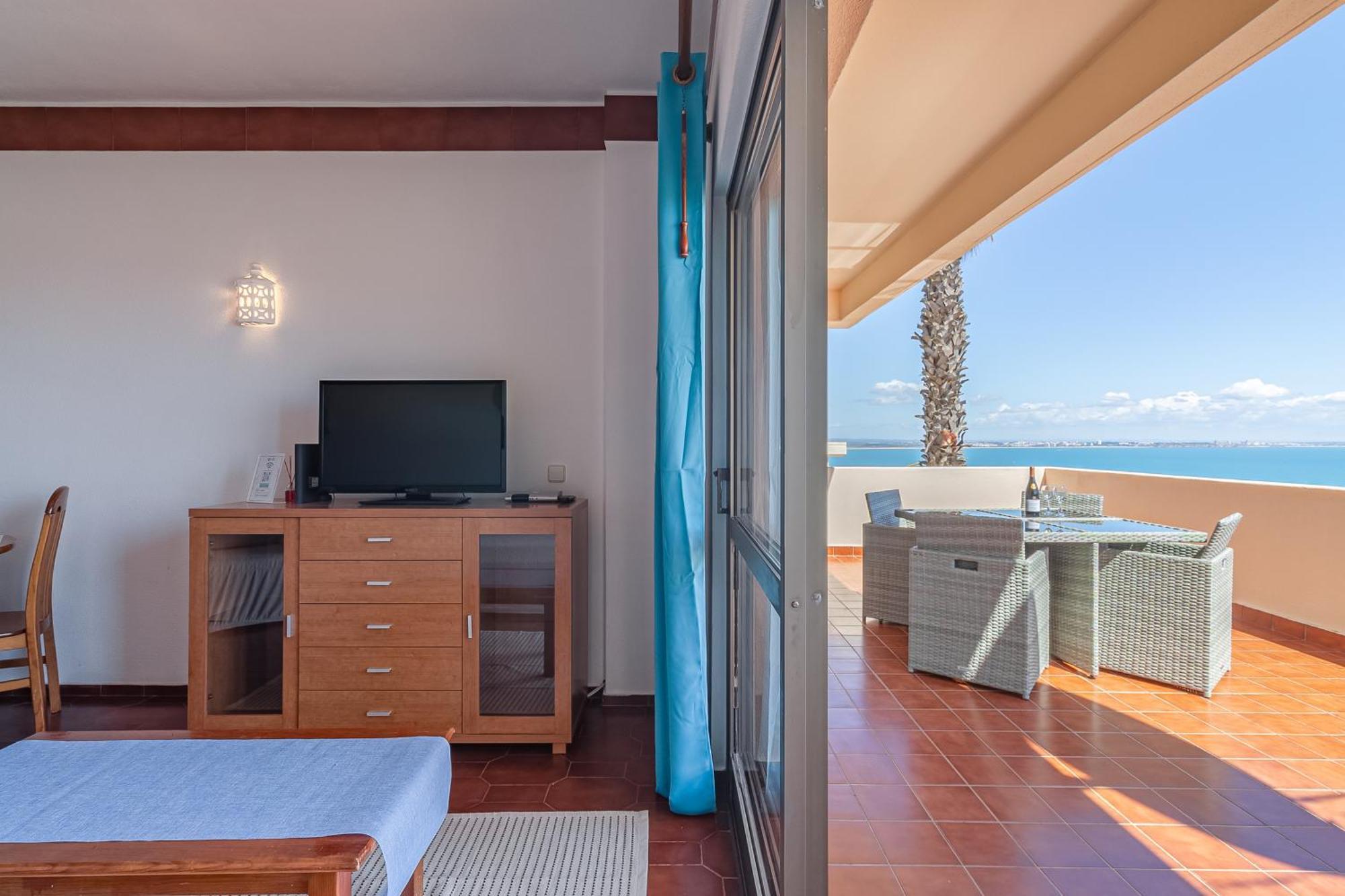 Apartment Huniky 36 *